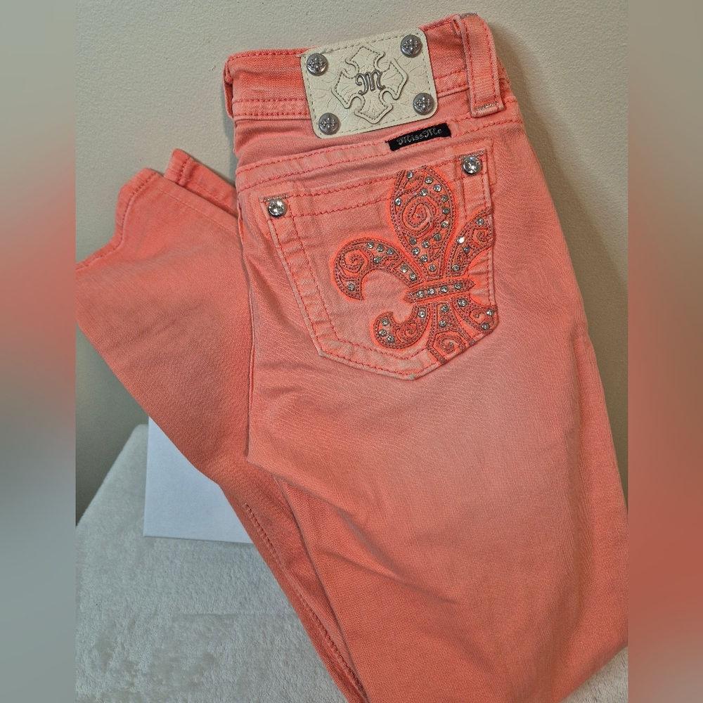 Rare Miss Me Coral Skinny Jeans Fleur De Lis Pocket Embellisment Bling Western